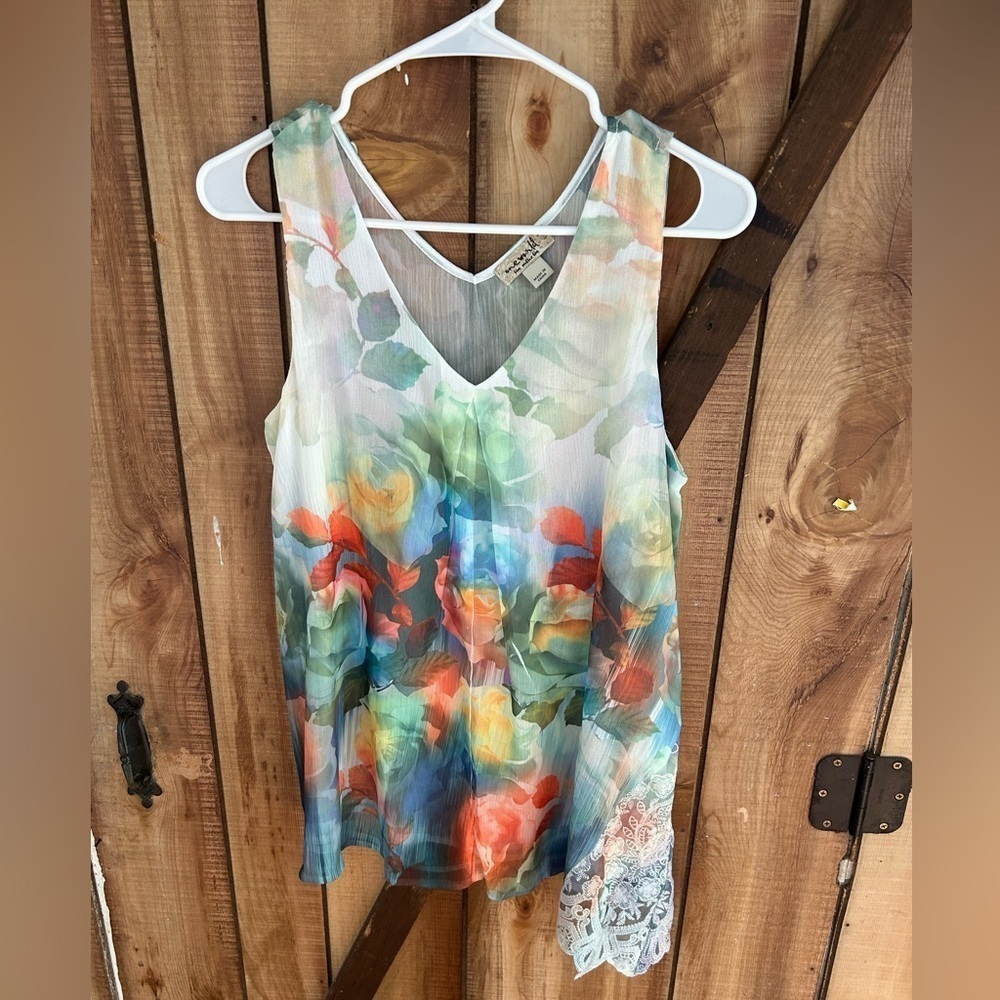 One World Floral Sheer Sleeveless Top Size Small